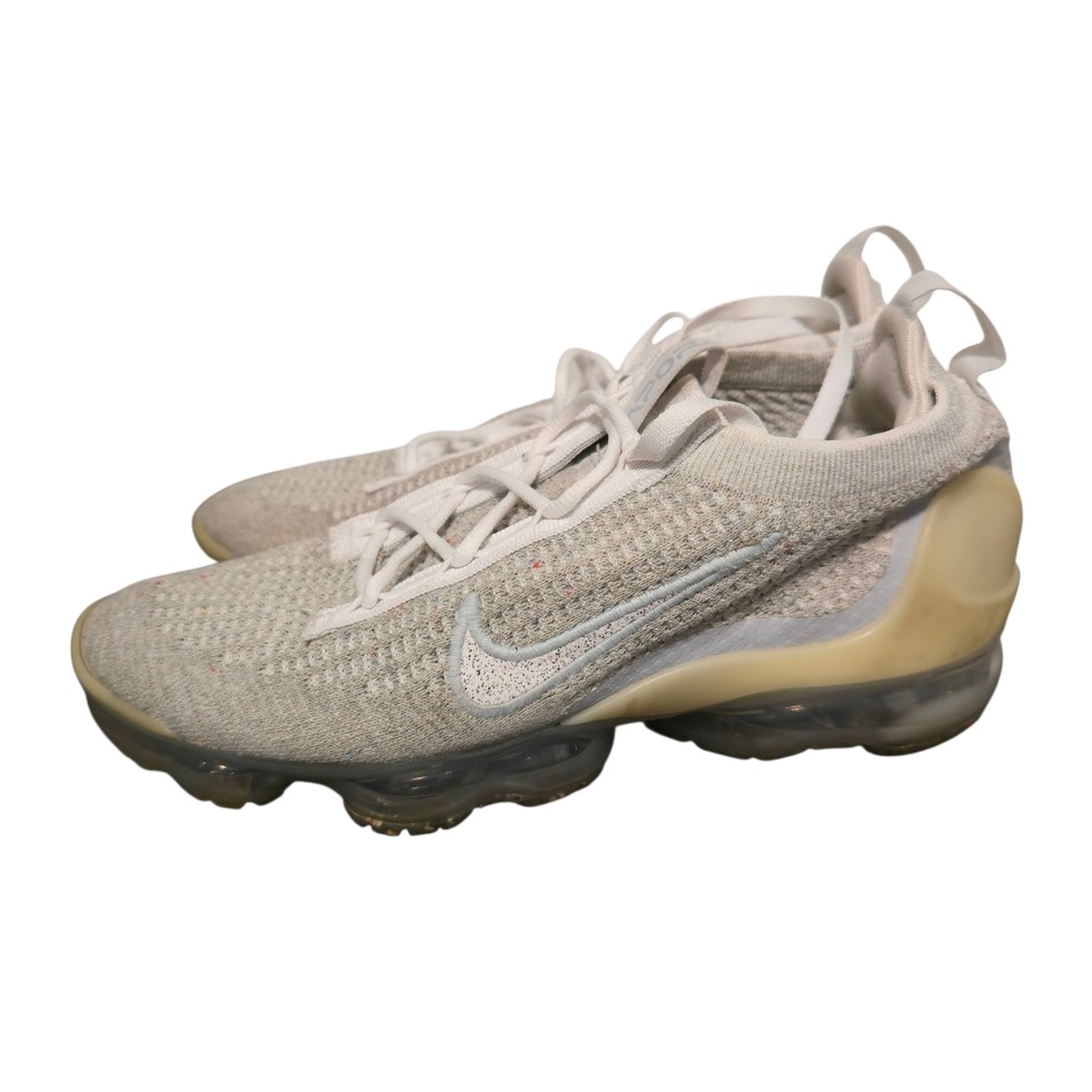 Nike Air VaporMax 2021 Flyknit Womens Shoes White Platinum Size 6‎